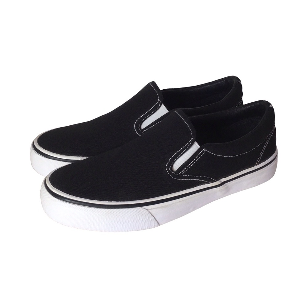 NOBO Black & White Slip On Sneakers, Women's 6, NWOT
